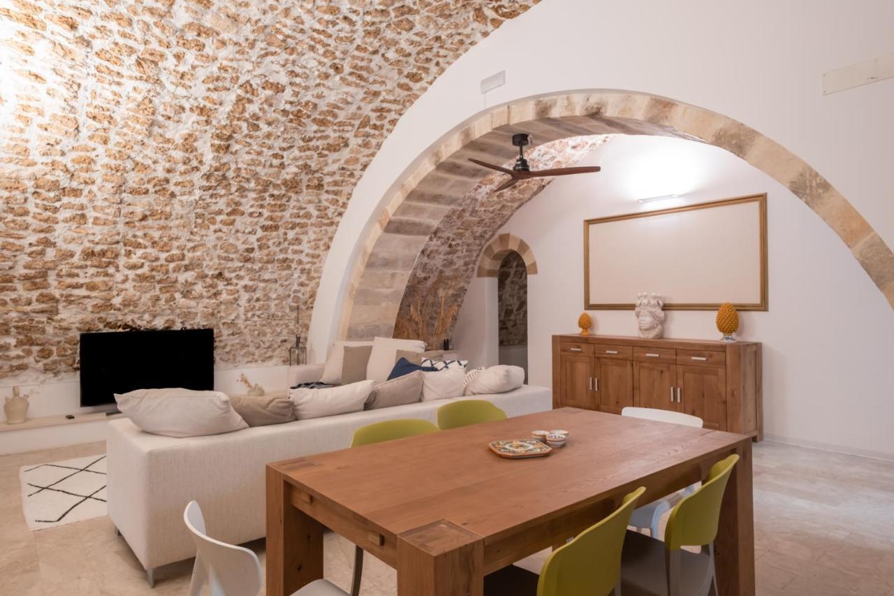 Apartamento Deluxe Dammuso In Centro Storico Noto Exterior foto